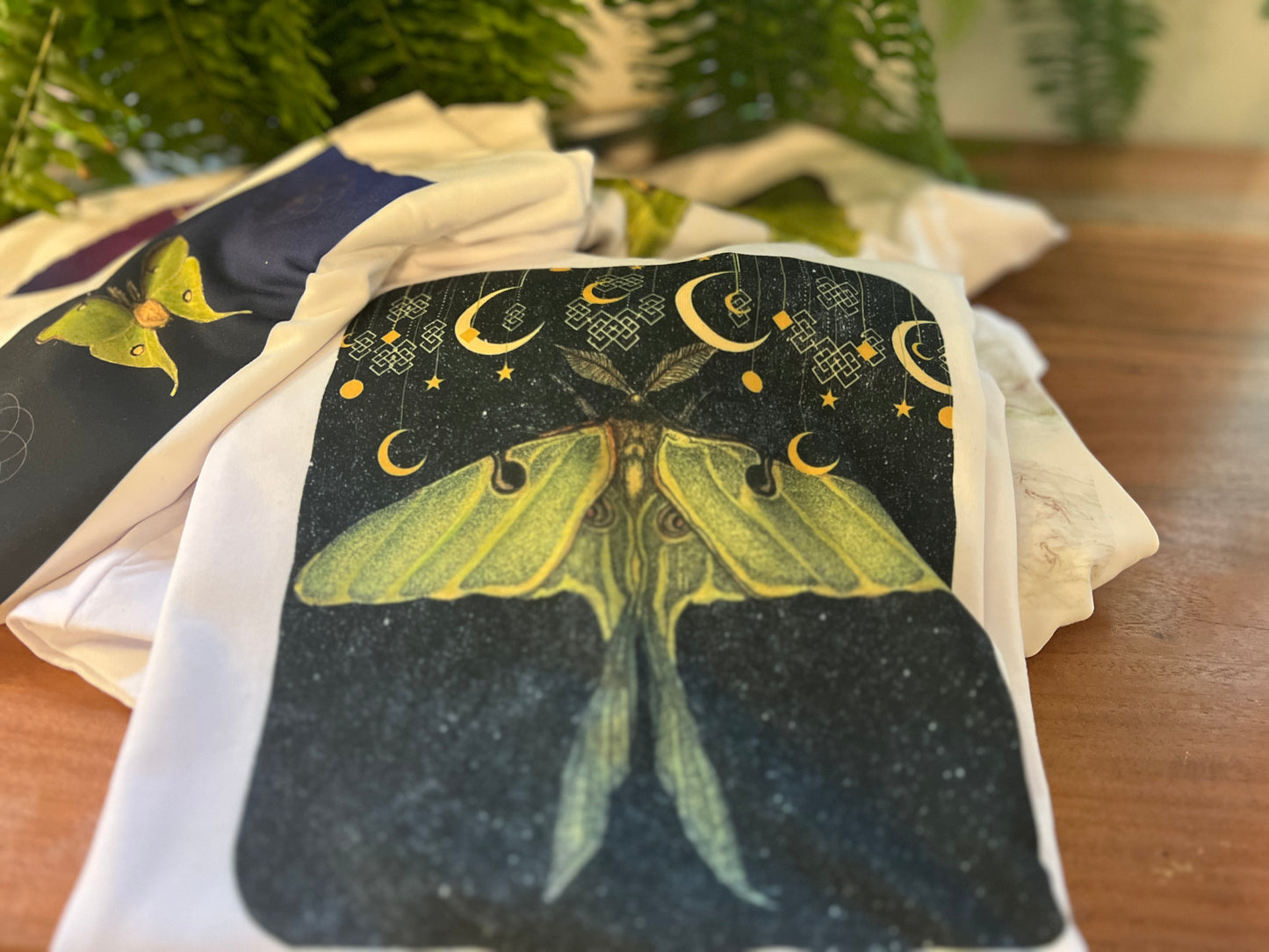 Short sleeve Luna Moth T-Shirt